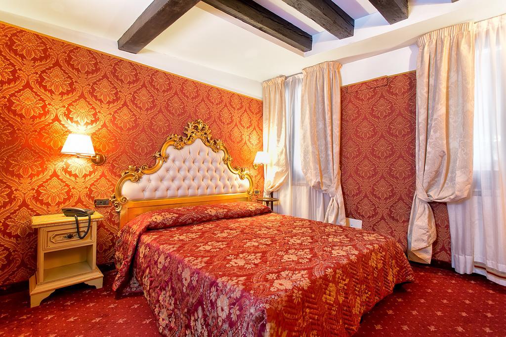 Ca' Della Loggia Bed & Breakfast Venedik Dış mekan fotoğraf